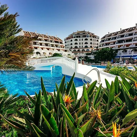 Front Line Parque Santiago 2 Lux Apartment