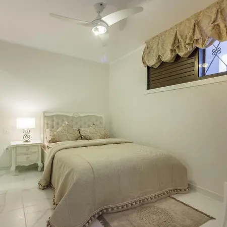 아파트 Front Line Parque Santiago 2 Lux