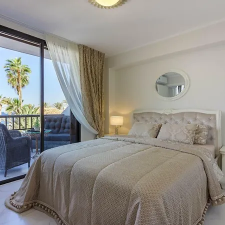 Διαμέρισμα Front Line Parque Santiago 2 Lux *